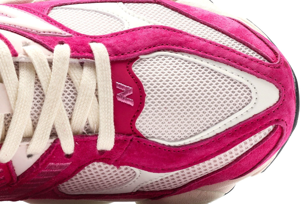 New Balance 9060 "Pink/White"