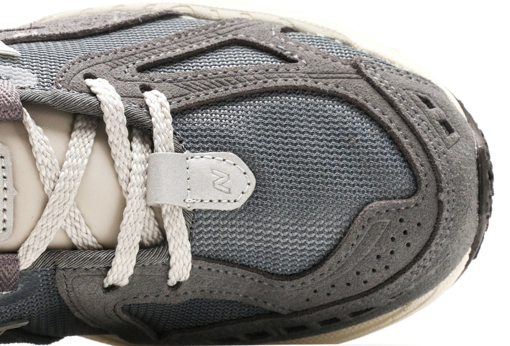 New Balance 1906R "Titanium"
