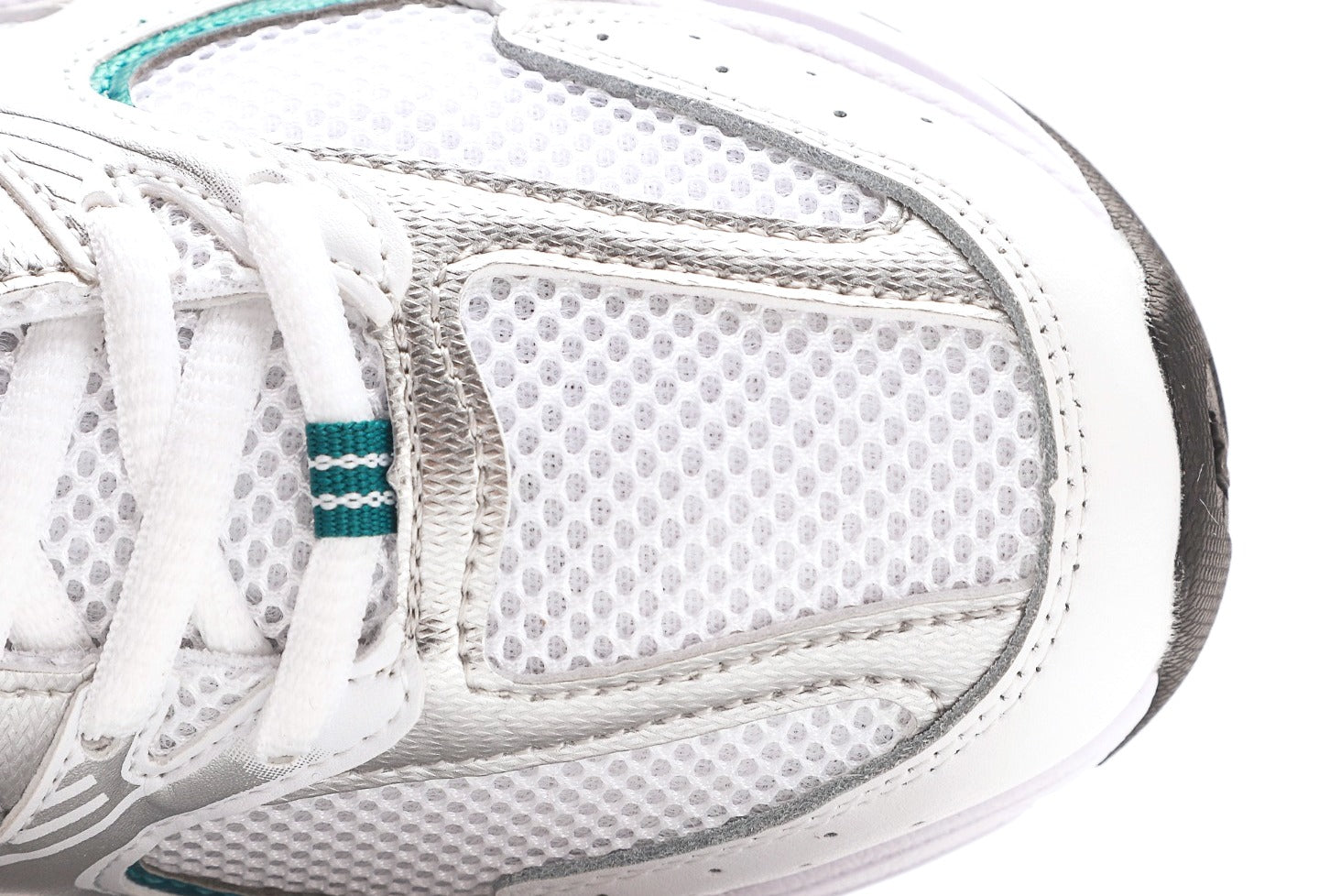 New Balance 530 "White Silver Green"