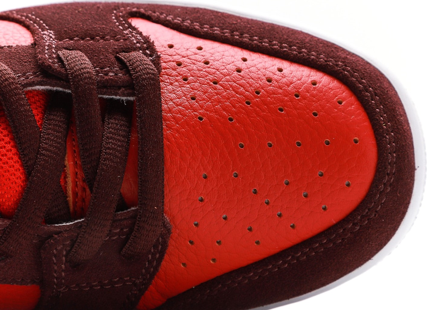 SB Dunk Low Cherry [PK GOD]