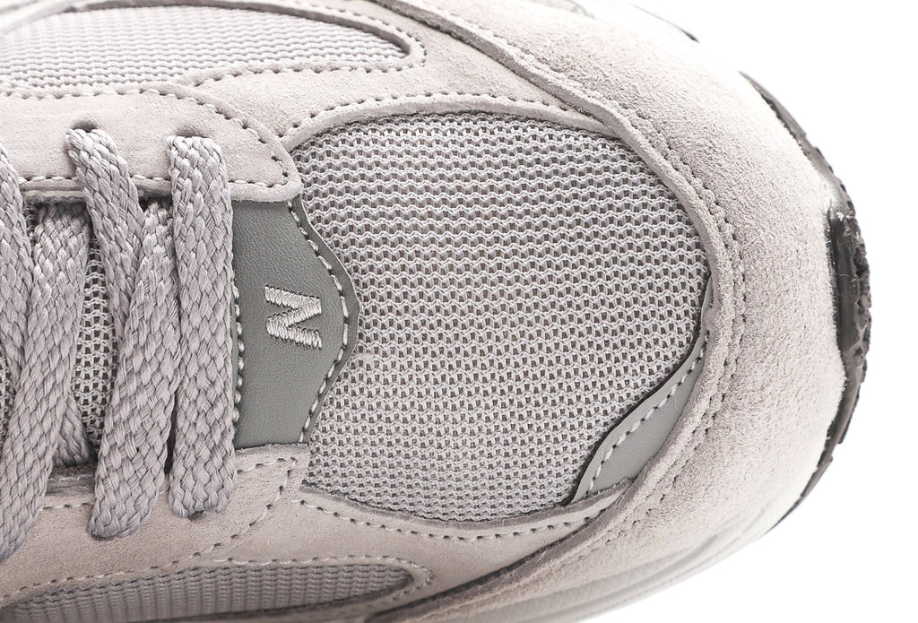 New Balance 2002R "Light Dark Grey" [PK GOD]
