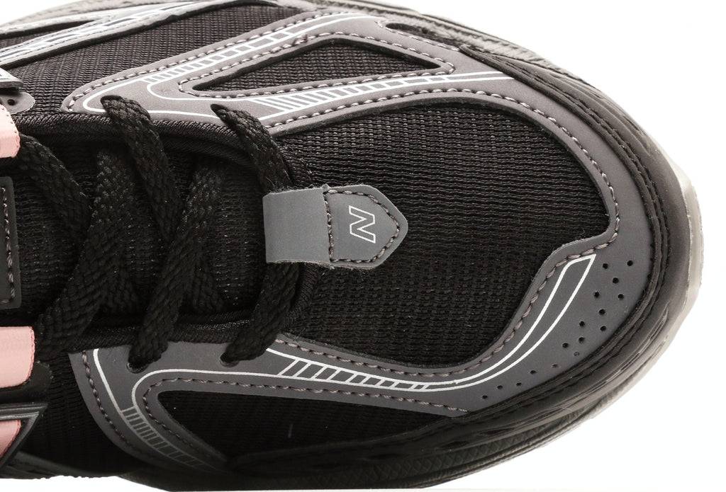New Balance 1906R "Black Pink Moon"