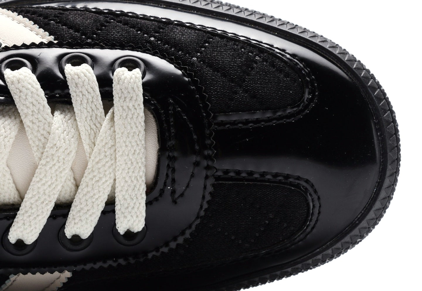 The Blue Trio x Handball Spezial "Black White"