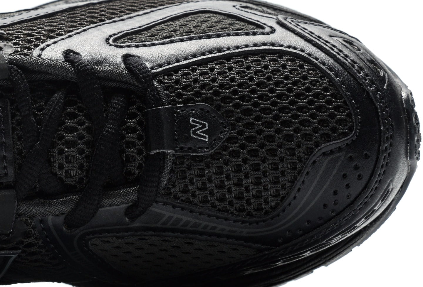 New Balance 1906R "Black Metallic"