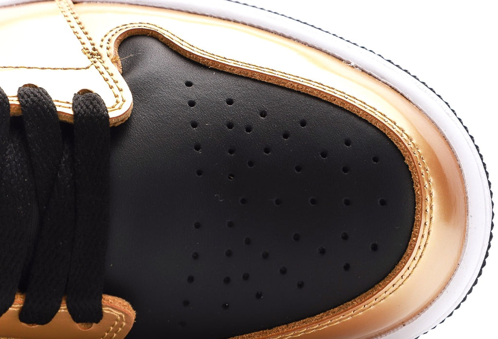 Air Jordan 1 Mid “Metallic Gold"