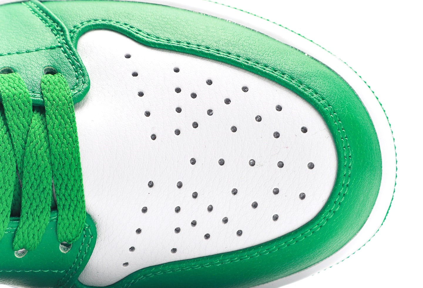 Air Jordan 1 Low Lucky Green