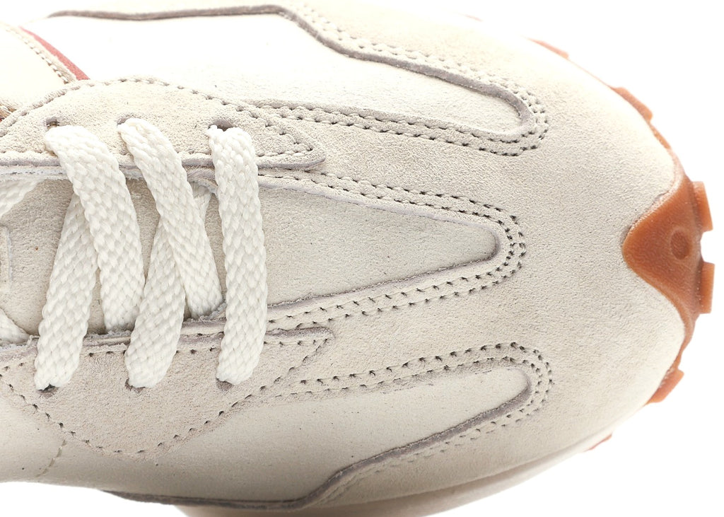 New Balance 327