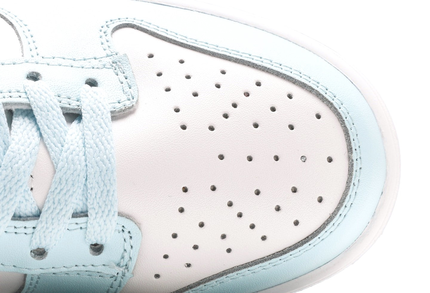 Dunk Low Glacier Blue