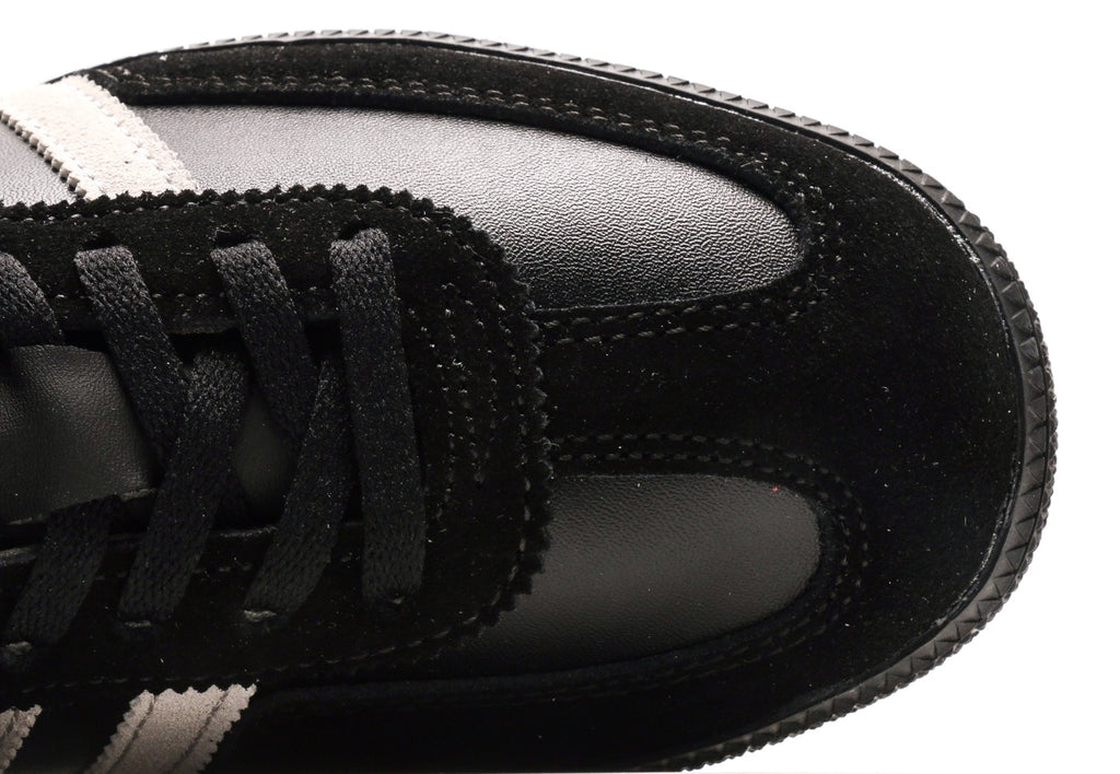 Handball Spezial "Black White"