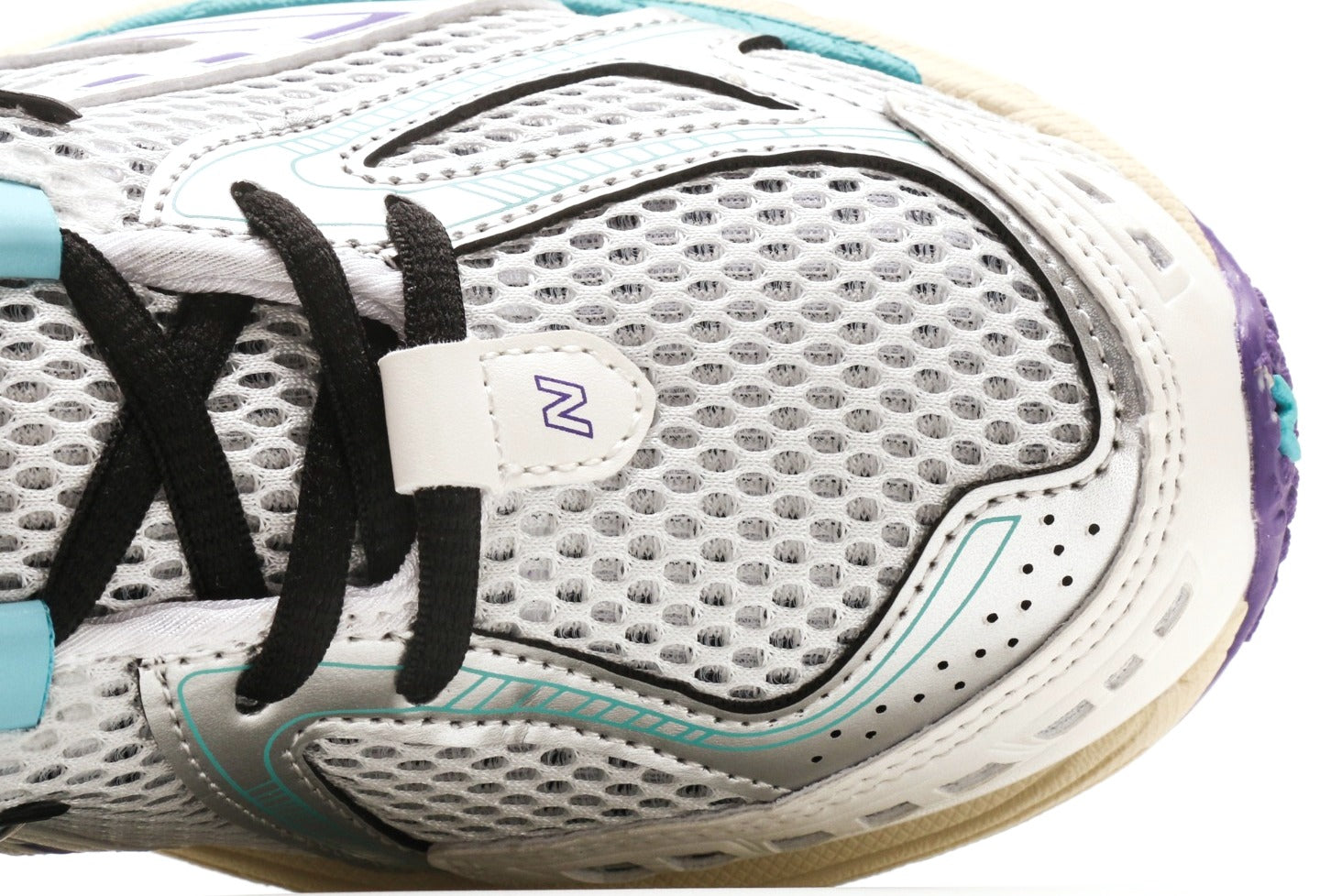 New Balance 1906R Charlotte Hornets