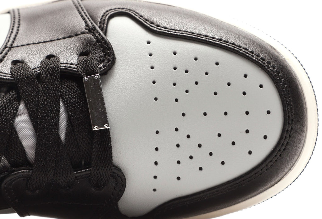 Air Jordan 1 Mid SE Black Chrome
