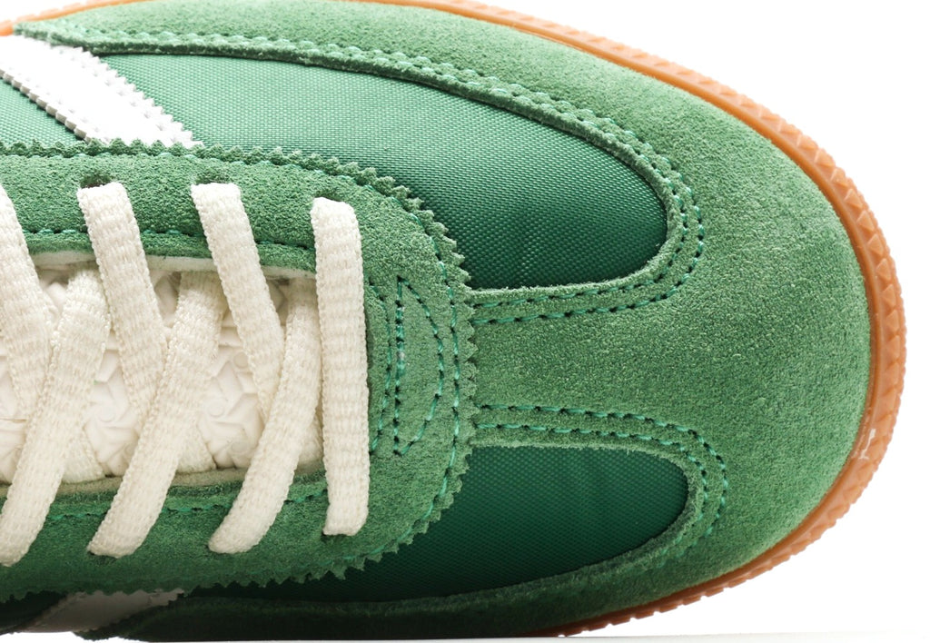 adidas x Sneakersnstuff SNS GT 2 "London"