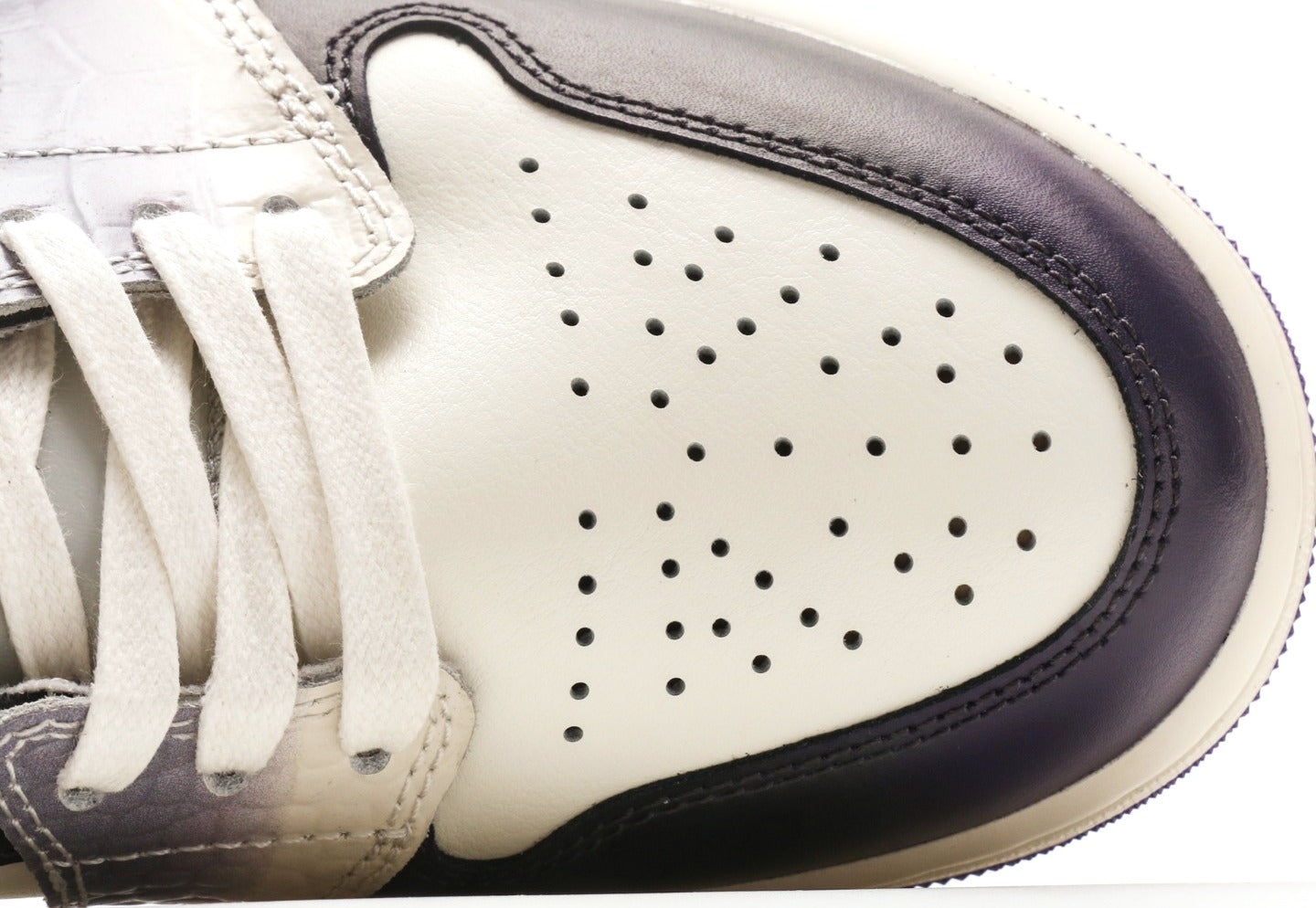 Air Jordan 1 Low SE "Punk Rock"