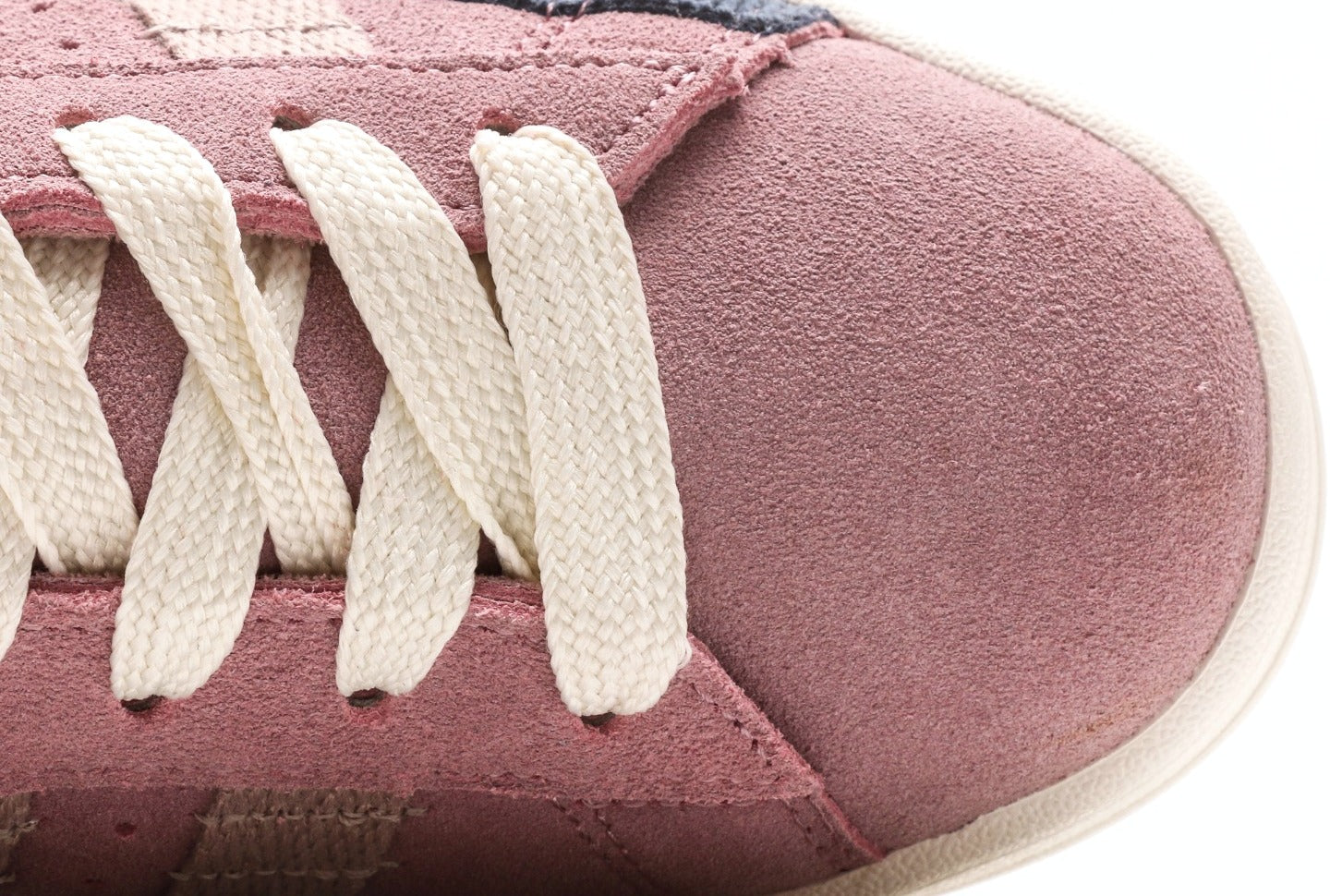 Campus 00s "Blue Pink"