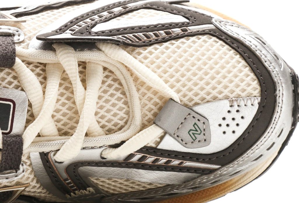 New Balance 1906A "Silver Gold Metallic"