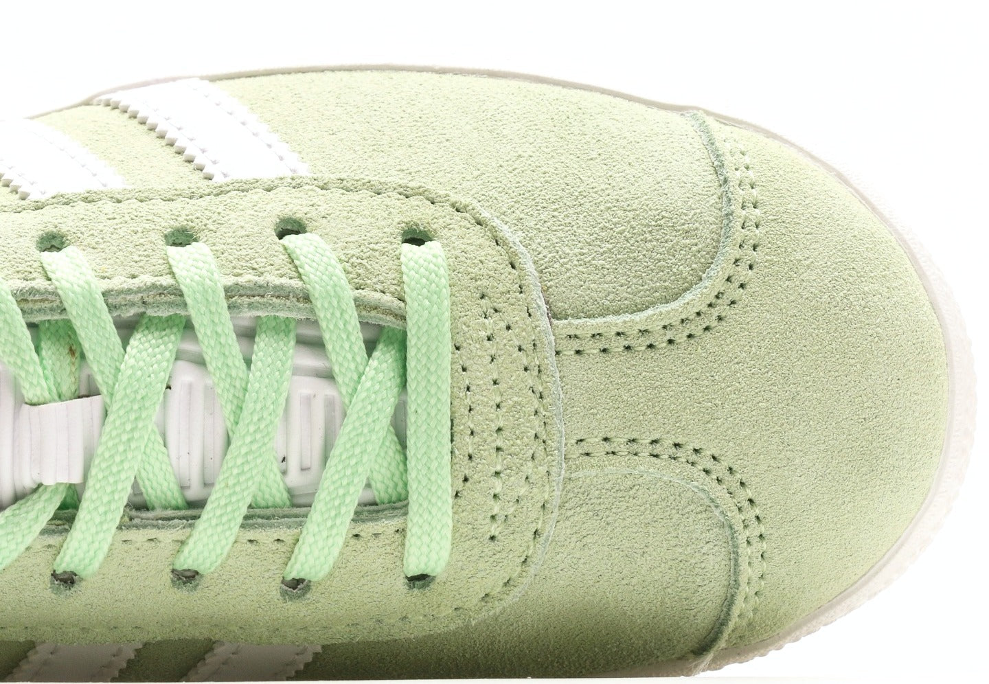 Gazelle Semi Green Spark / Cloud White