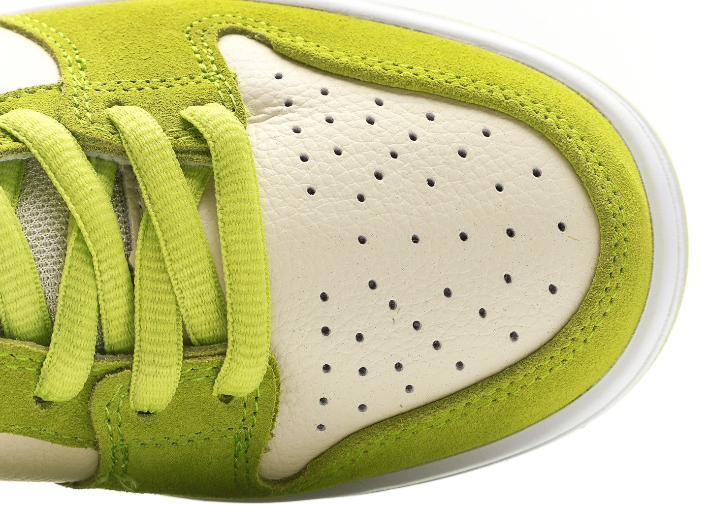 SB Dunk Low Green Apple