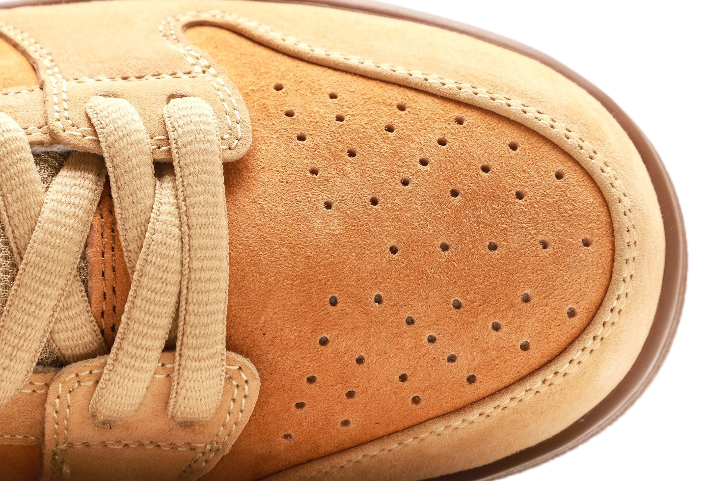 SB Dunk Low Reverse Wheat