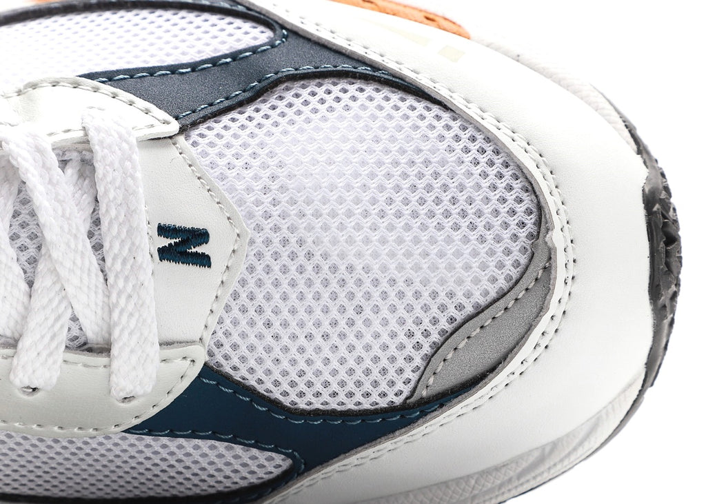 New Balance 2002R White Lagoon