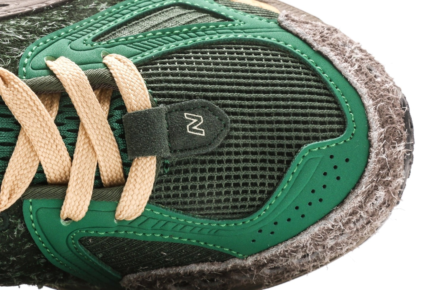 New Balance 1906R size? Exclusive "Diamond District Pack - Green"