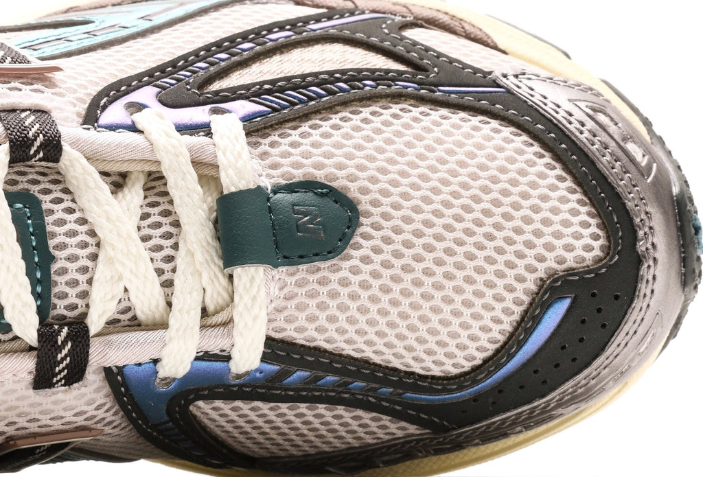 New Balance 1906R "New Spruce"