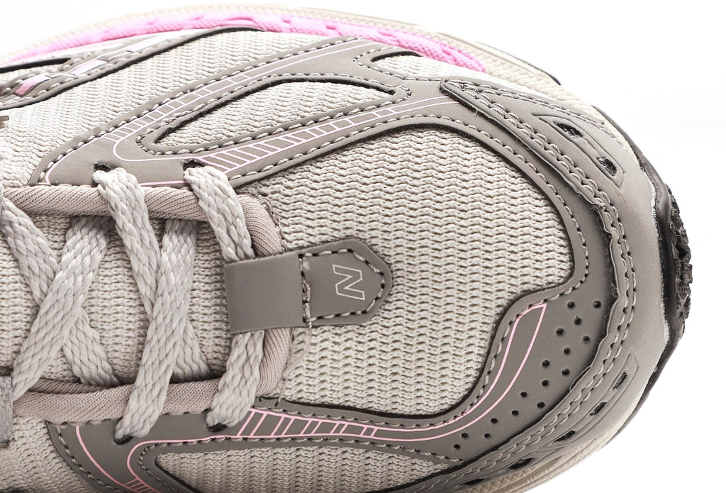 New Balance 1906R Grey Pink