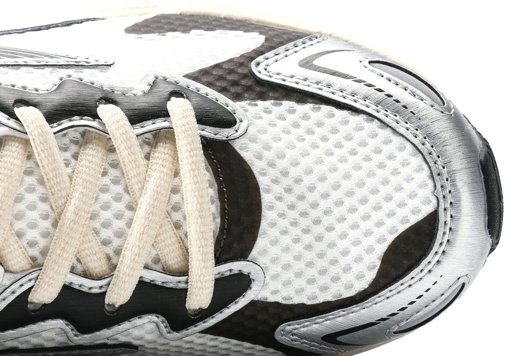 Mizuno RACER S