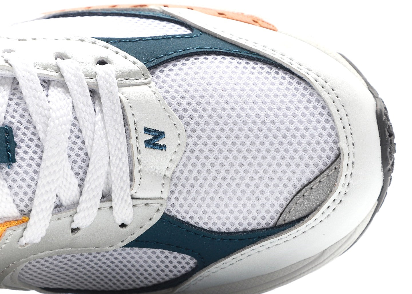 New Balance 2002R White Lagoon