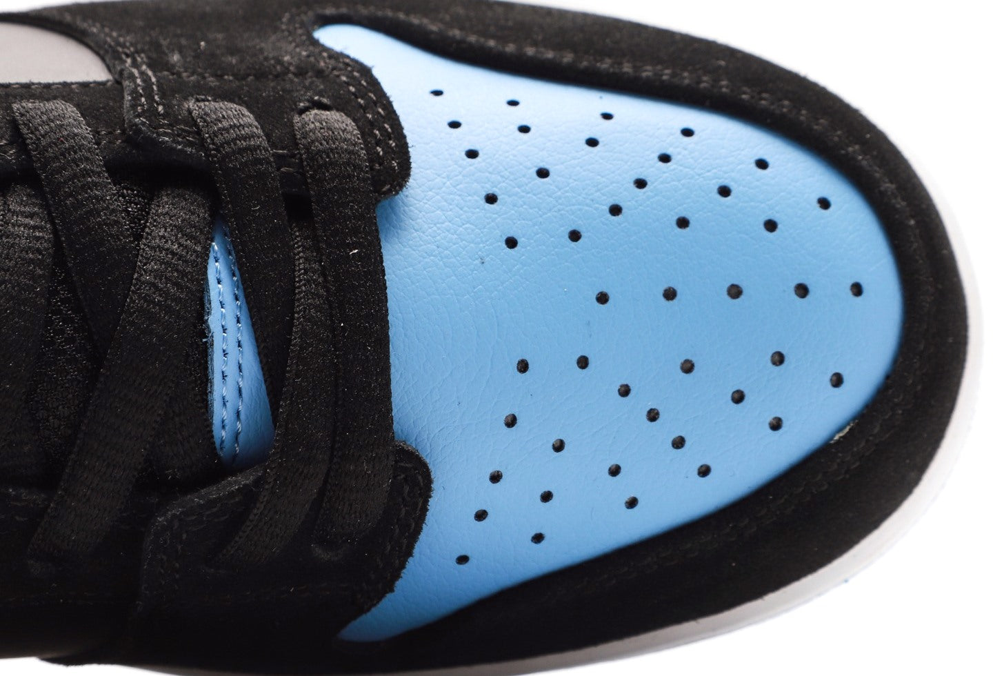 SB Dunk Low Black 'University Blue'