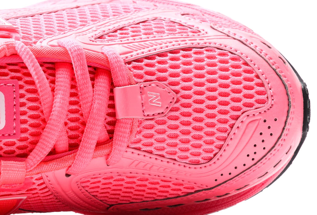 New Balance 1906 Neon Pink