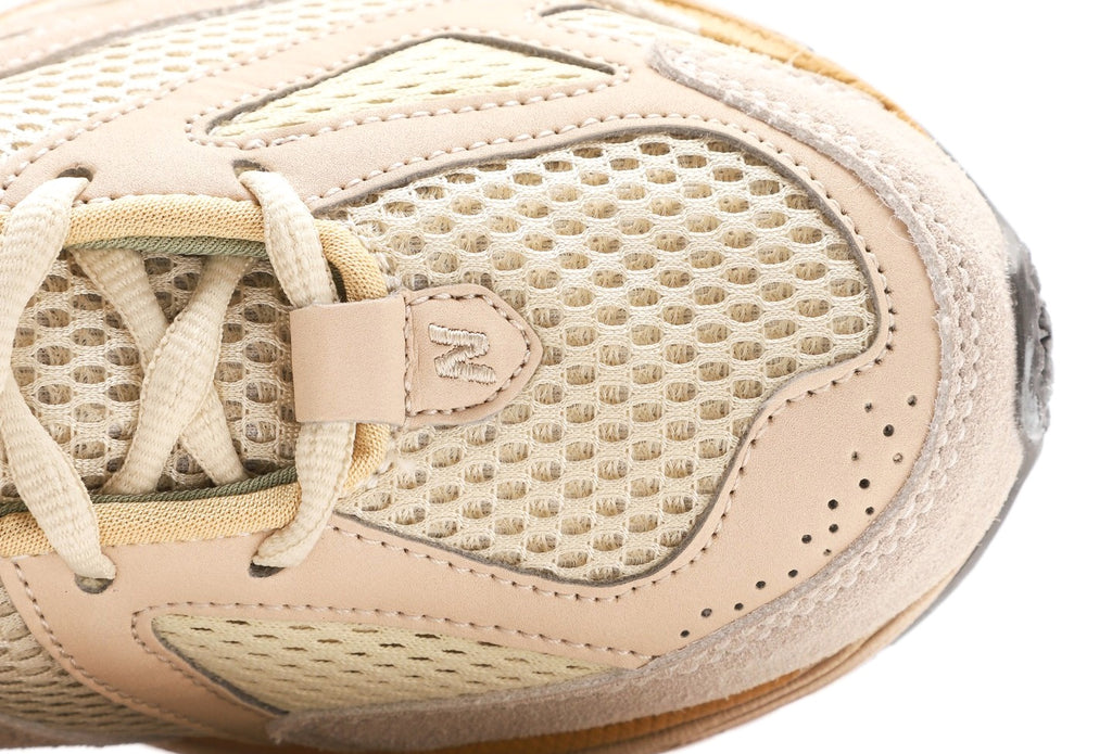 New Balance x AURALEE 1906R Bone White