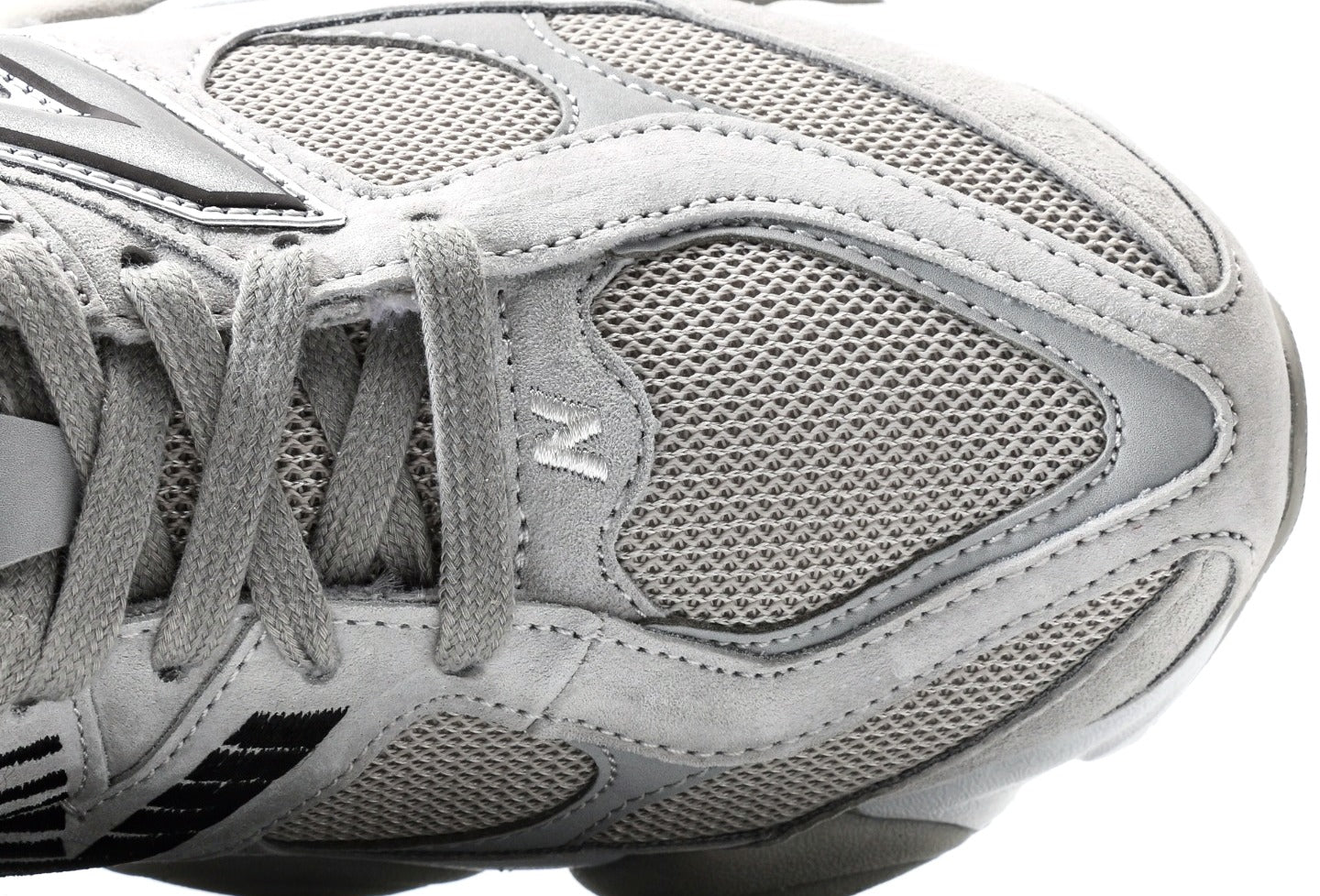 New Balance 9060 Silver Metallic Grey