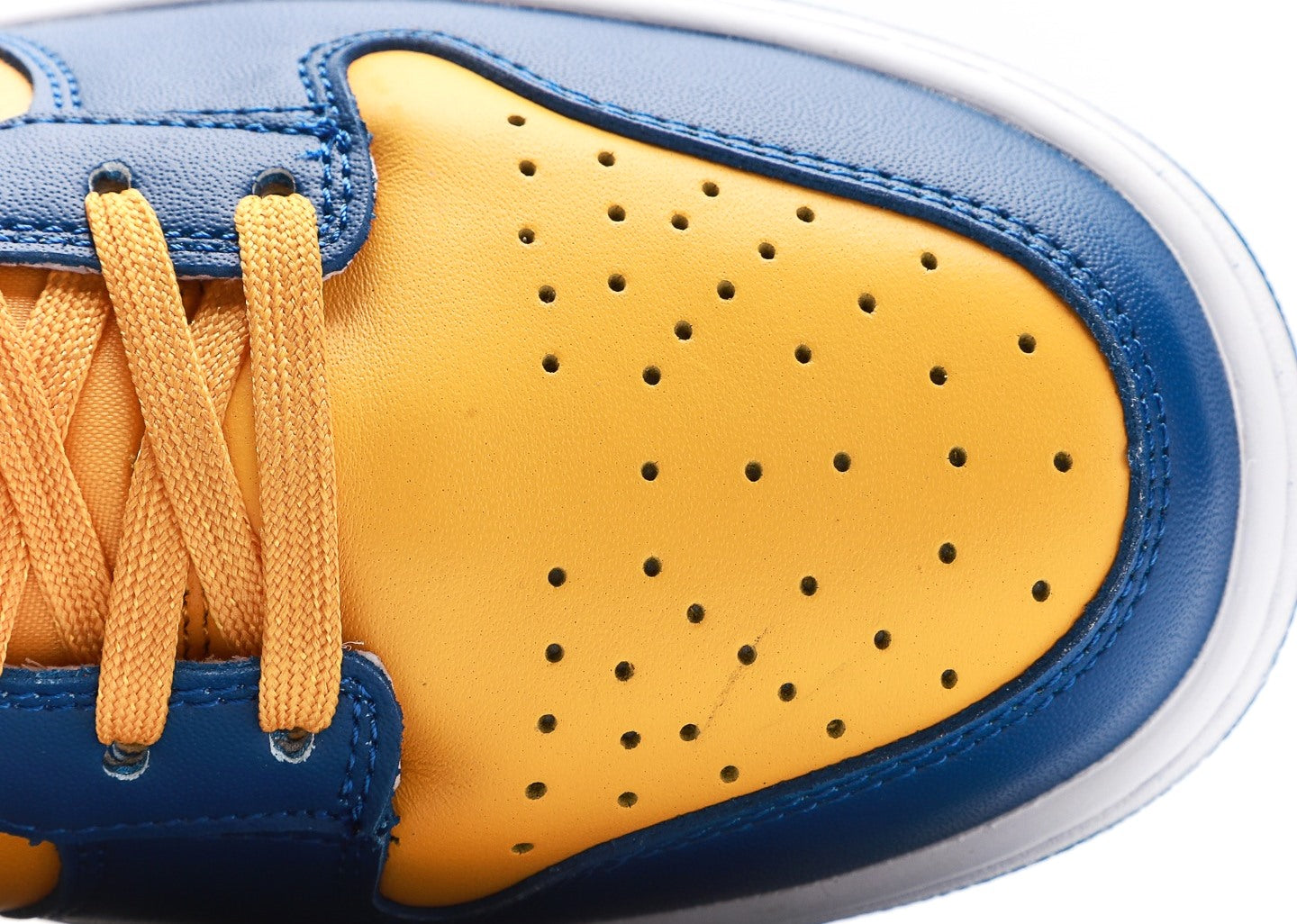 Dunk Low "UCLA"