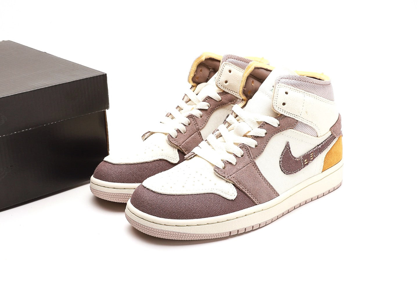 Air Jordan 1 Mid Craft Inside Out