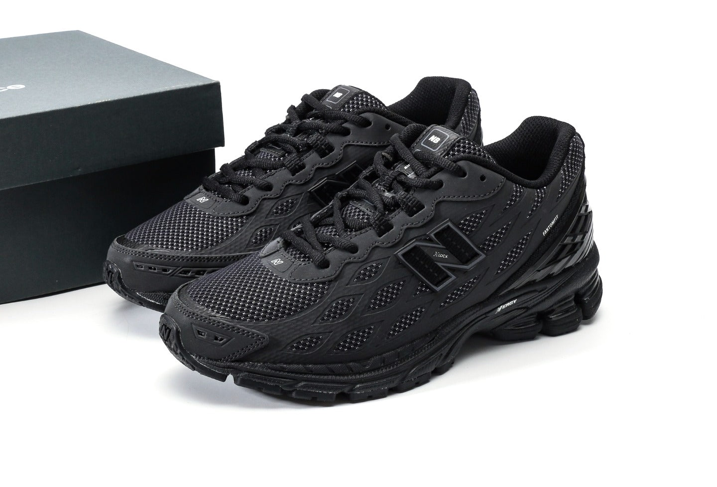 New Balance 1906W Black Silver Metallic