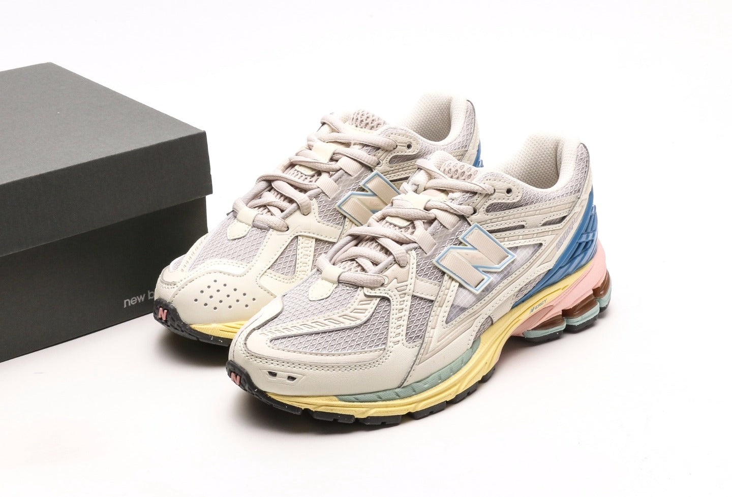 New Balance 1906U "Angora Blue Pink"