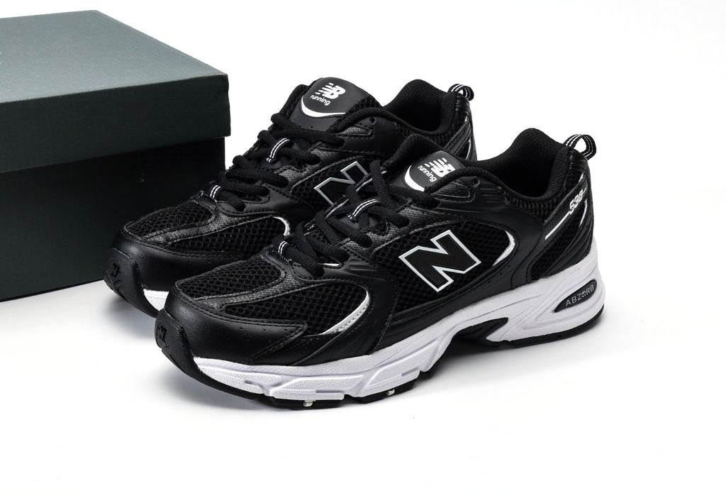 New Balance 530v2 Retro "Black White"