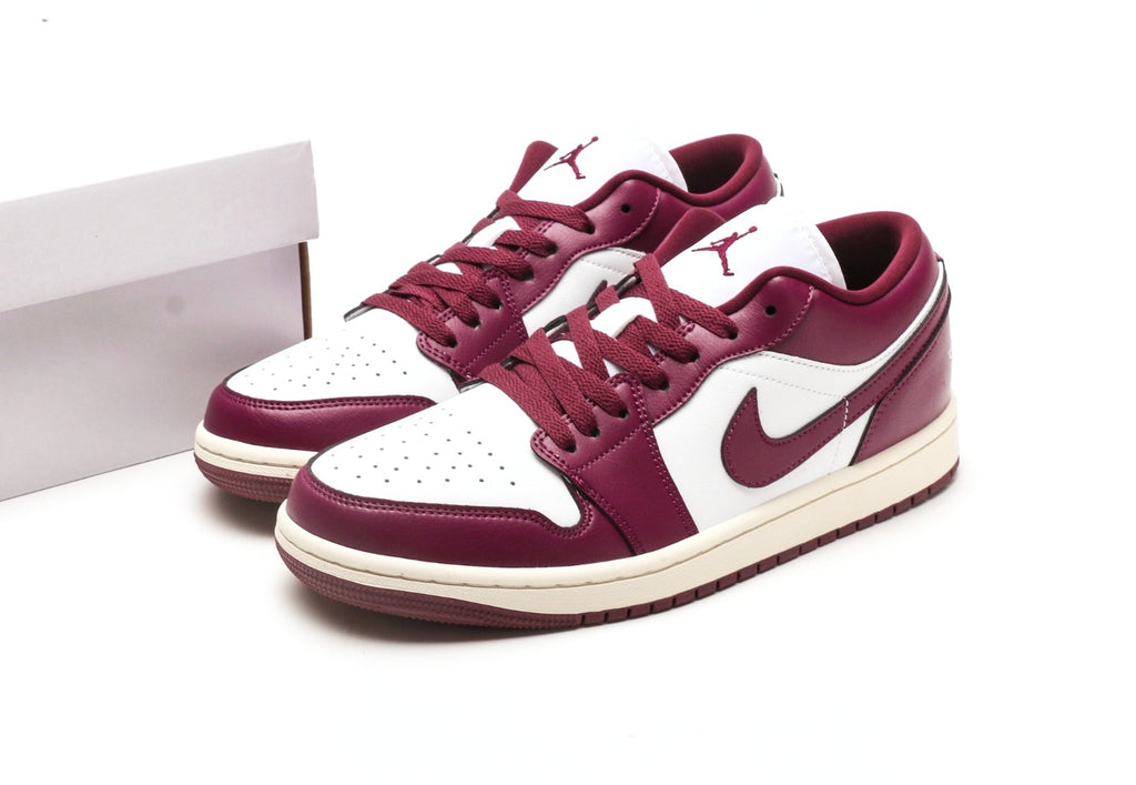 Air Jordan 1 Low "Bordeaux"