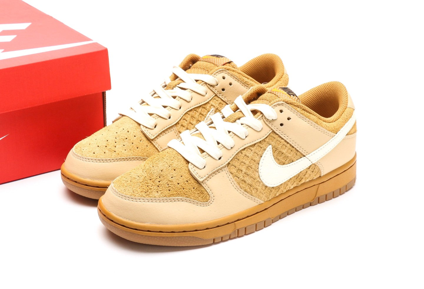 Dunk Low 'Waffle'
