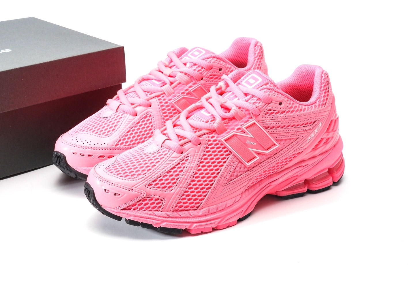 New Balance 1906 Neon Pink
