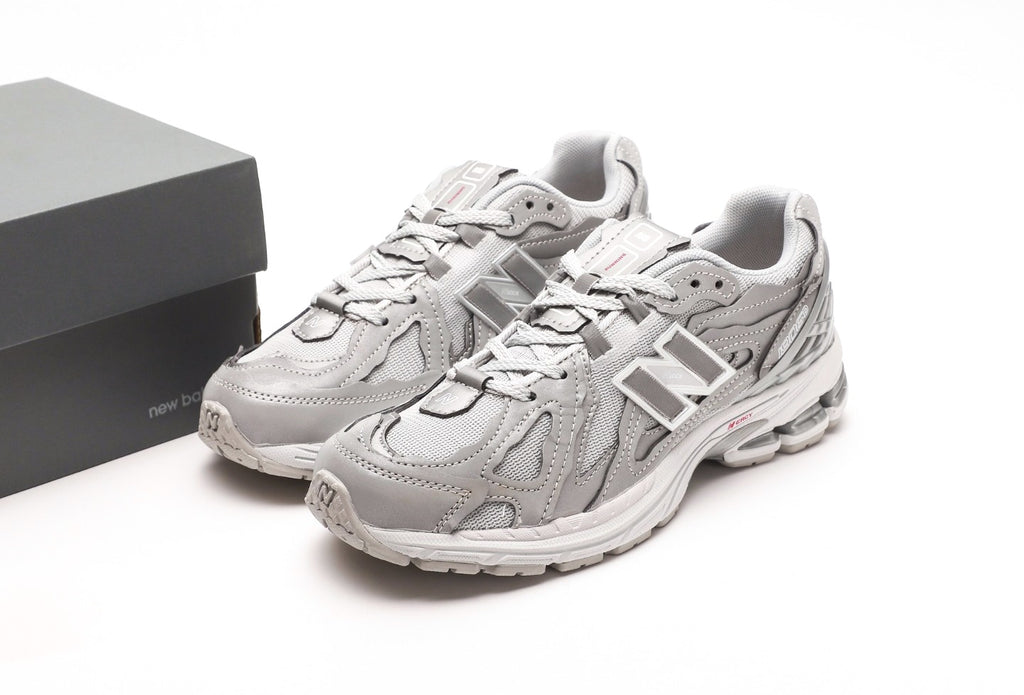 New Balance 1906D Protection Pack Silver Metallic