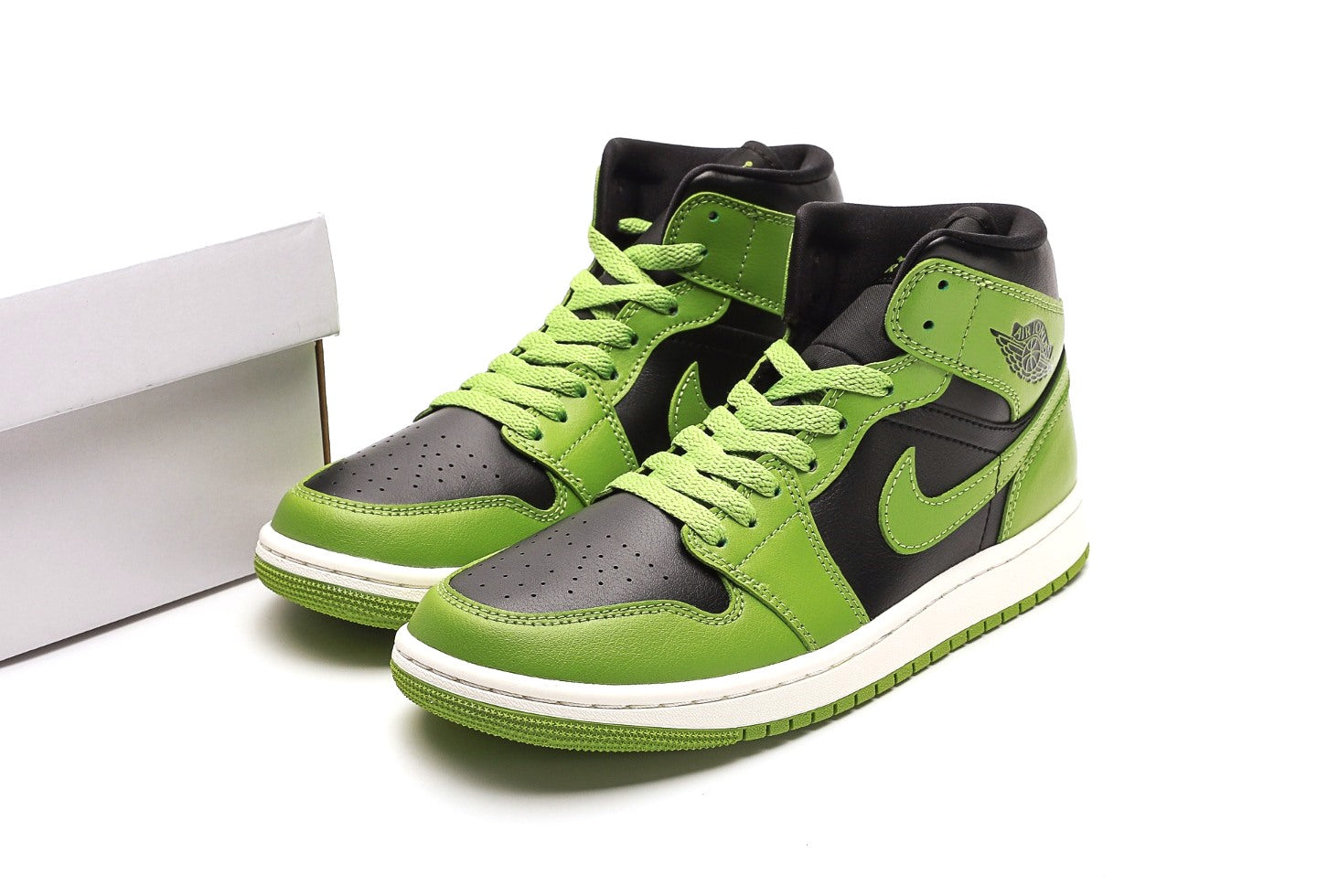 Air Jordan 1 Mid Black Green