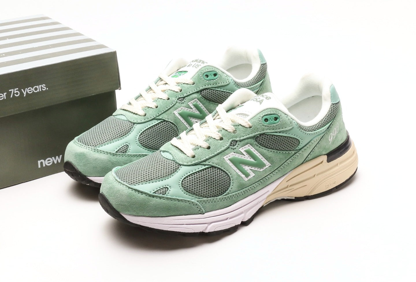 New Balance 993 "Chive"