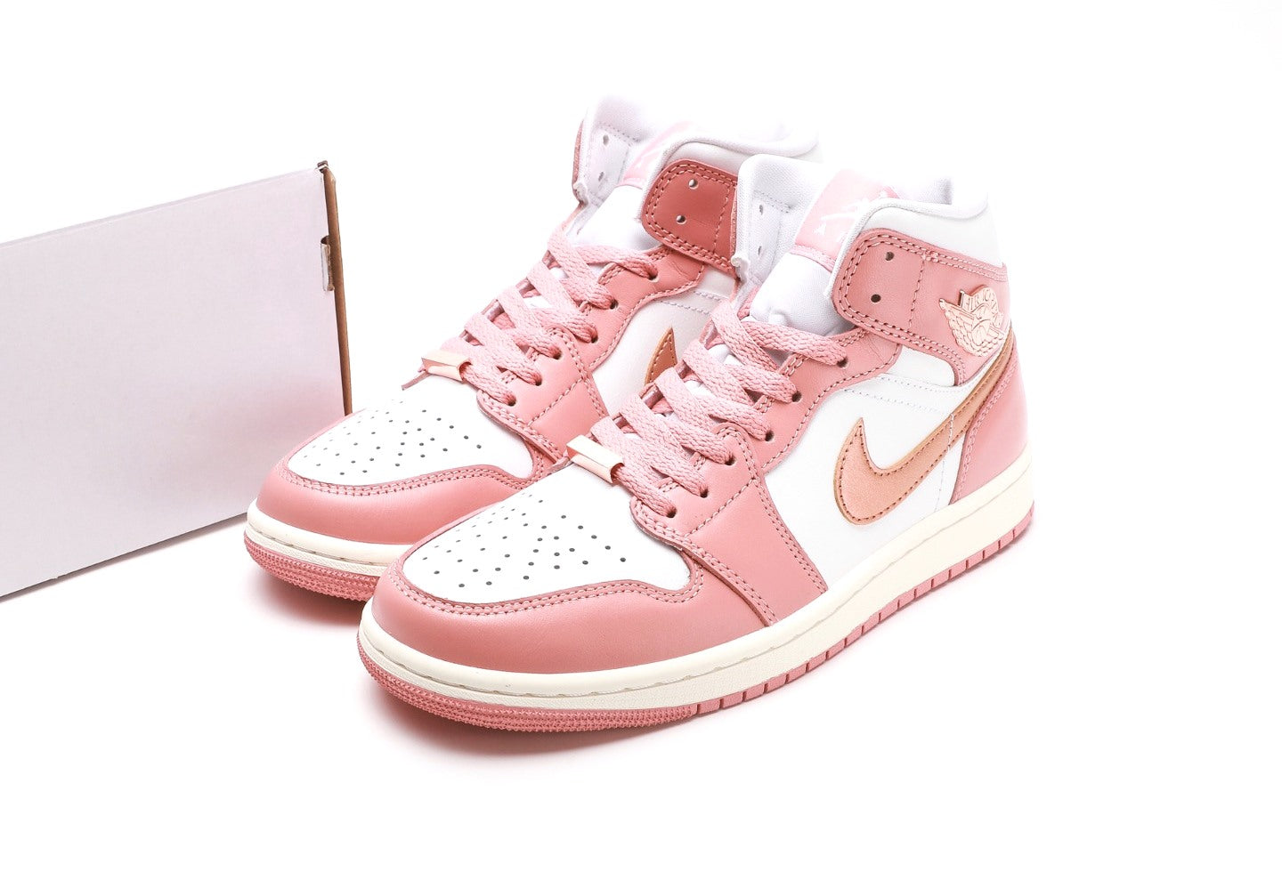 Air Jordan 1 Mid "Red Stardust"