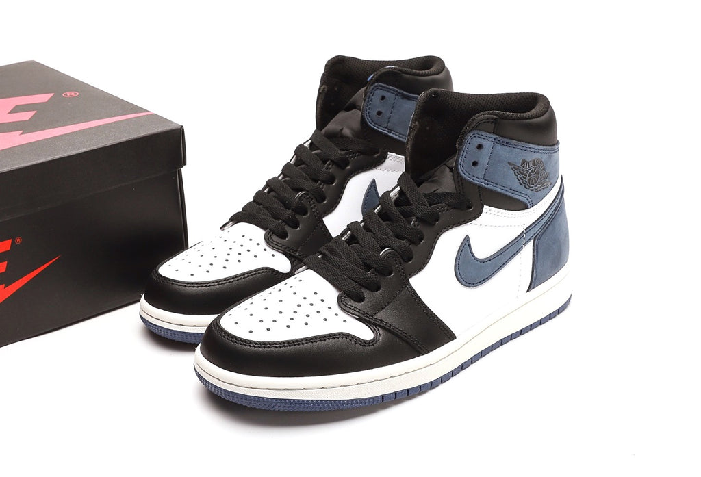 Air Jordan 1 Blue Moon