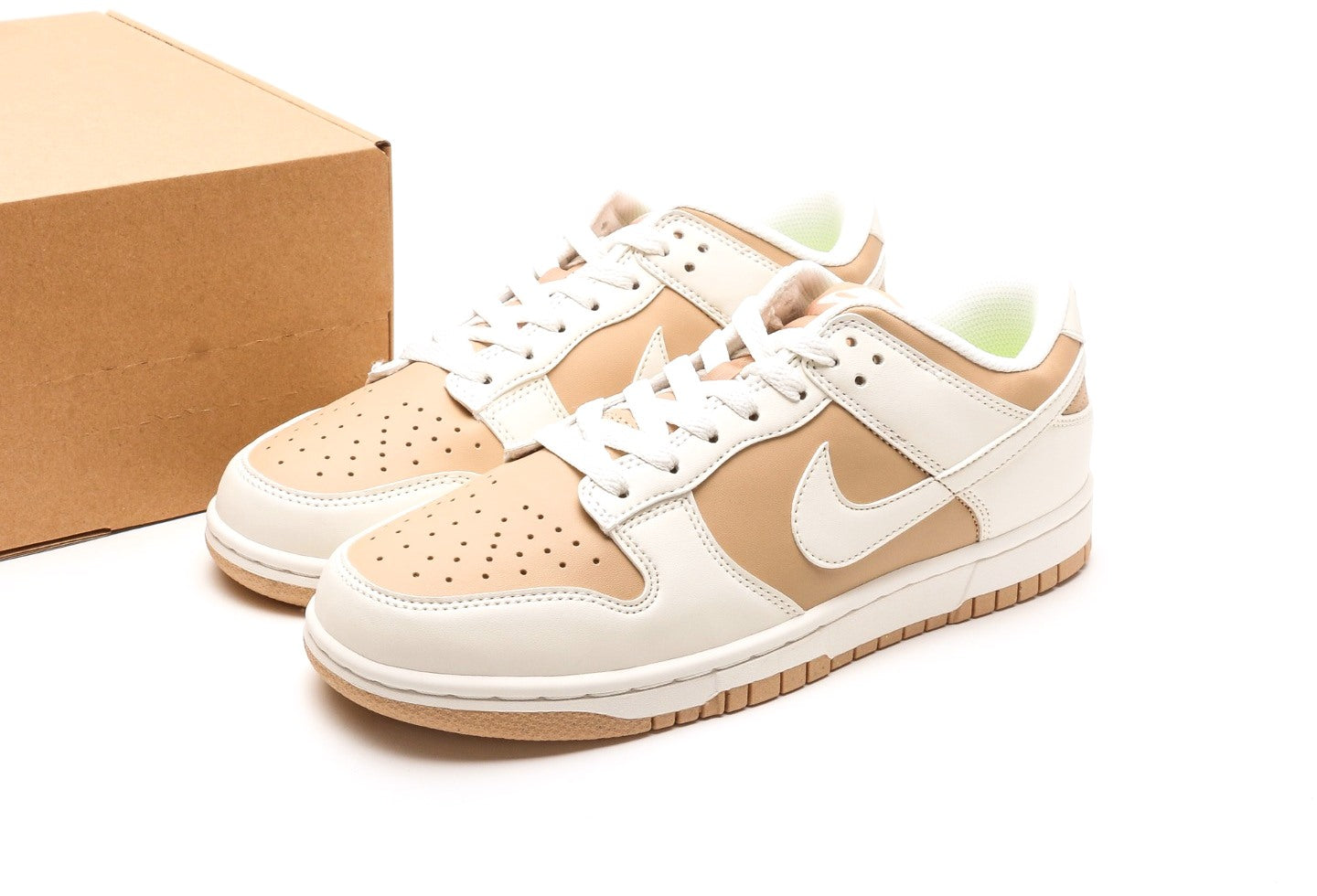 Dunk Low Next Nature Sail Brown