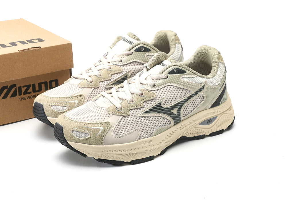 Mizuno RACER S