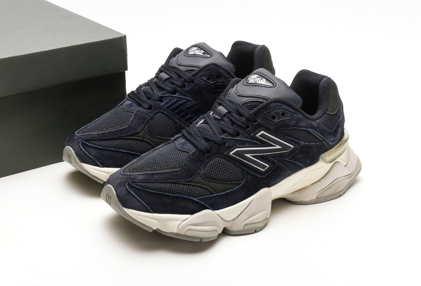 New Balance 9060 "Eclipse/NB Navy"