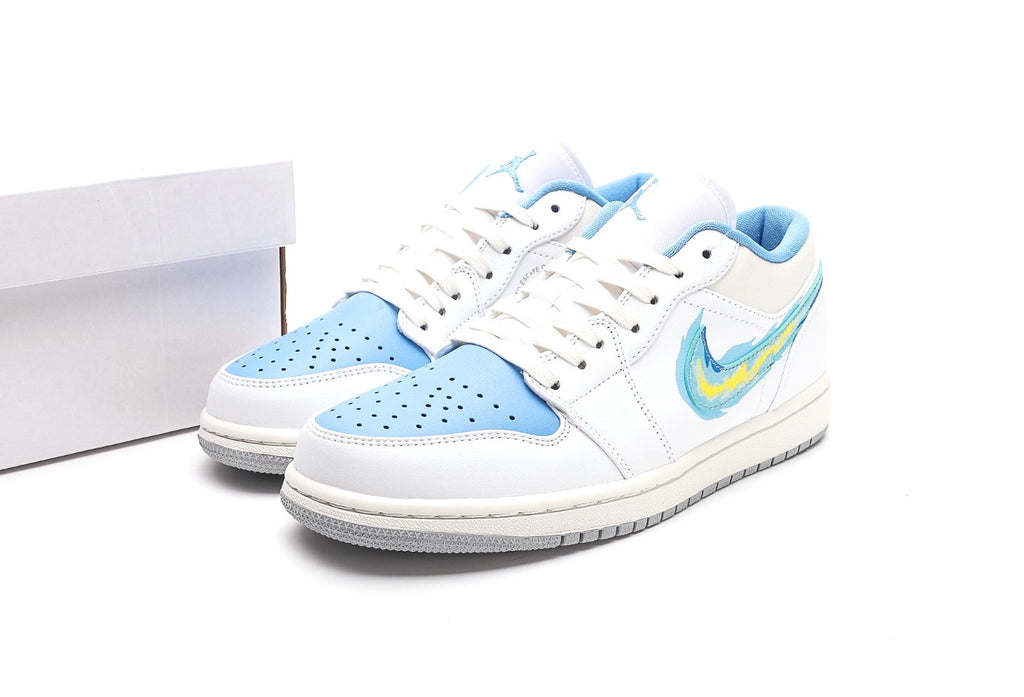 Air Jordan 1 Low SE 'Just Skate ? University Blue'