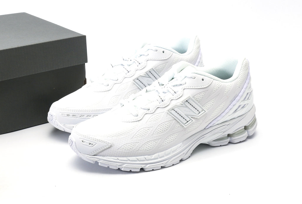 New Balance 1906 "Triple White"